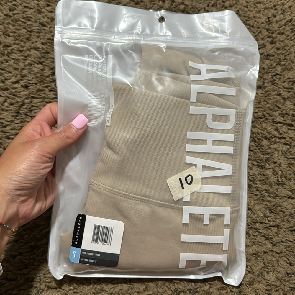 Alphalete leggings - Picture 4 of 5